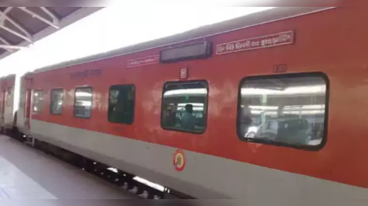 ऑन टाइम की मुहर, सफर में देरीः रेलवे कैसे छुपा रहा है हकीकत?