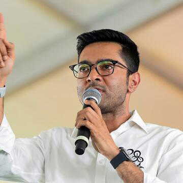 अभिषेक बनर्जी का दावा: “पहले चरण में टीएमसी मजबूत, बीजेपी दबाव में”