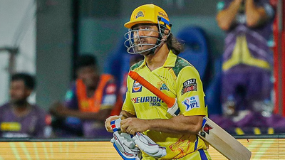 धुरंधर फॉर्म में संजू, CSK के बल्लेबाजी क्रम में और नीचे उतरेंगे धोनी?