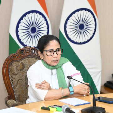 Bengal Election 2026 : चुनाव आयोग पर ममता बनर्जी का आरोप, कहा- राष्ट्रपति शासन लागू करने की कोशिश