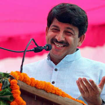 भोजपुरी फिल्मस्टार और भाजपा सांसद मनोज तिवारी के घर चोरी के आरोप में पूर्व घरेलू सहायक गिरफ्तार