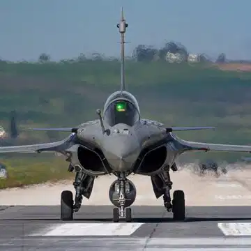 भारतीय वायुसेना के सशक्तिकरण में ऐतिहासिक कदम: 3.25 लाख करोड़ में 114 राफेल लड़ाकू विमान का प्रस्ताव