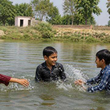 यूपी के बरेली में तीन मासूमों की मौत, तालाब में नहाना पड़ा भारी
