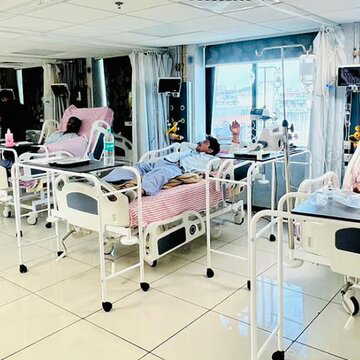 जयपुर में गाजर का हलवा खाने से 12 पुलिसकर्मी बीमार, अस्पताल में भर्ती