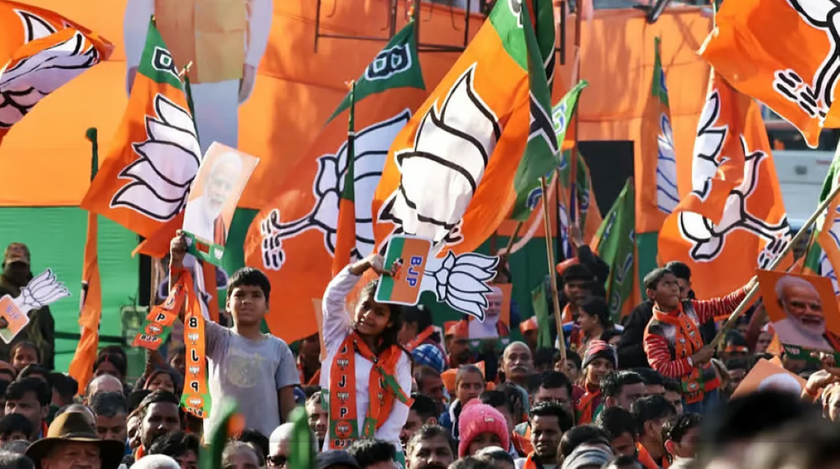 शहरी वोट अपनी ओर खींचने के लिए पूरे महीने ‘कमल’ का सेमिनार अभियान