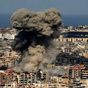 ईरान ने होर्मूज जलडमरूमध्य को किया बंद, कहा - 'युद्ध विराम' की शर्तों का उल्लंघन, क्या फिर बढ़ेगी तेल की कीमतें?