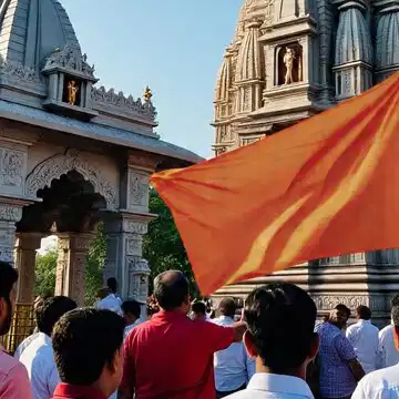 हनुमान जयंती पर राम जन्मभूमि के छह उप-मंदिरों पर ध्वज फहराने की तैयारियां