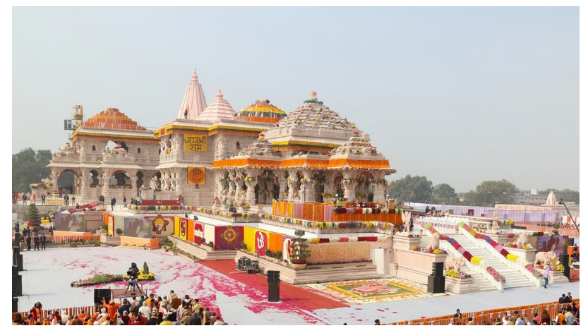 राममंदिर के फर्स्ट फ्लोर पर राम दरबार की पहली झलक ने मुग्ध किया, दीपावली के अवसर पर विशेष कार्यक्रम