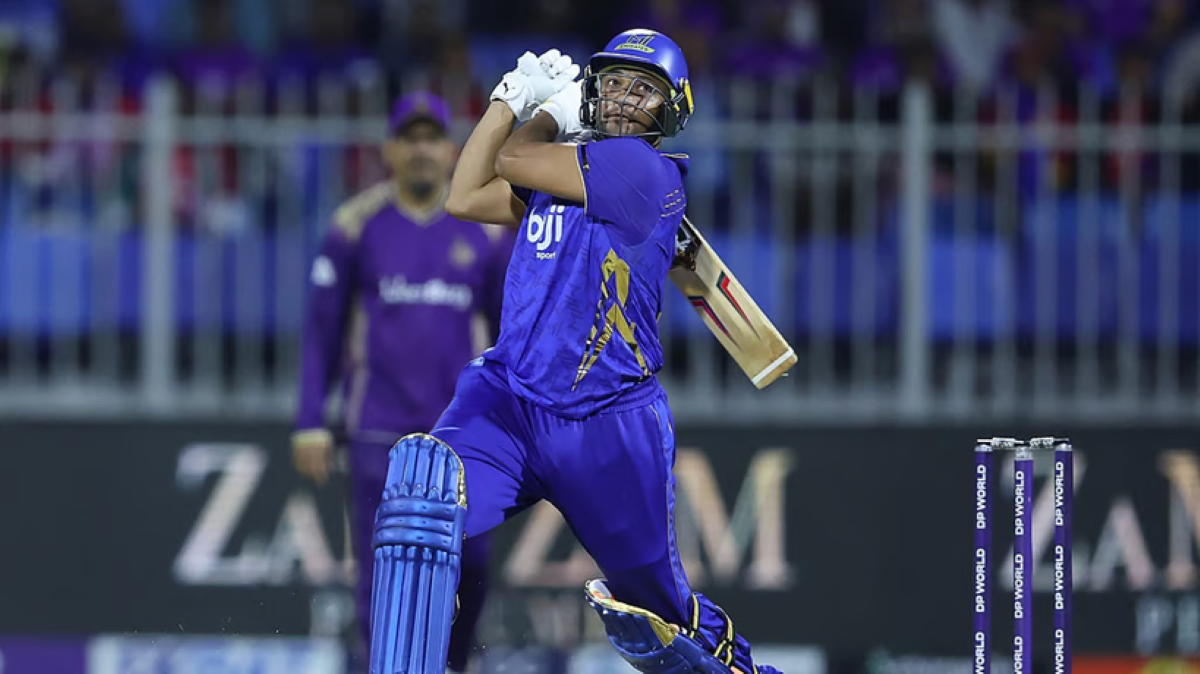 नारीन रहे नाकाम, साकिब की धाक से नाइट राइडर्स को हराकर MI फाइनल में