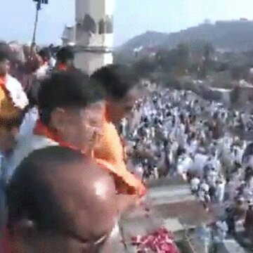 "राम के बिना रमजान नहीं", जयपुर में ईद पर ह‍िंदुओं ने मुस्‍ल‍िमों पर बरसाए फूल