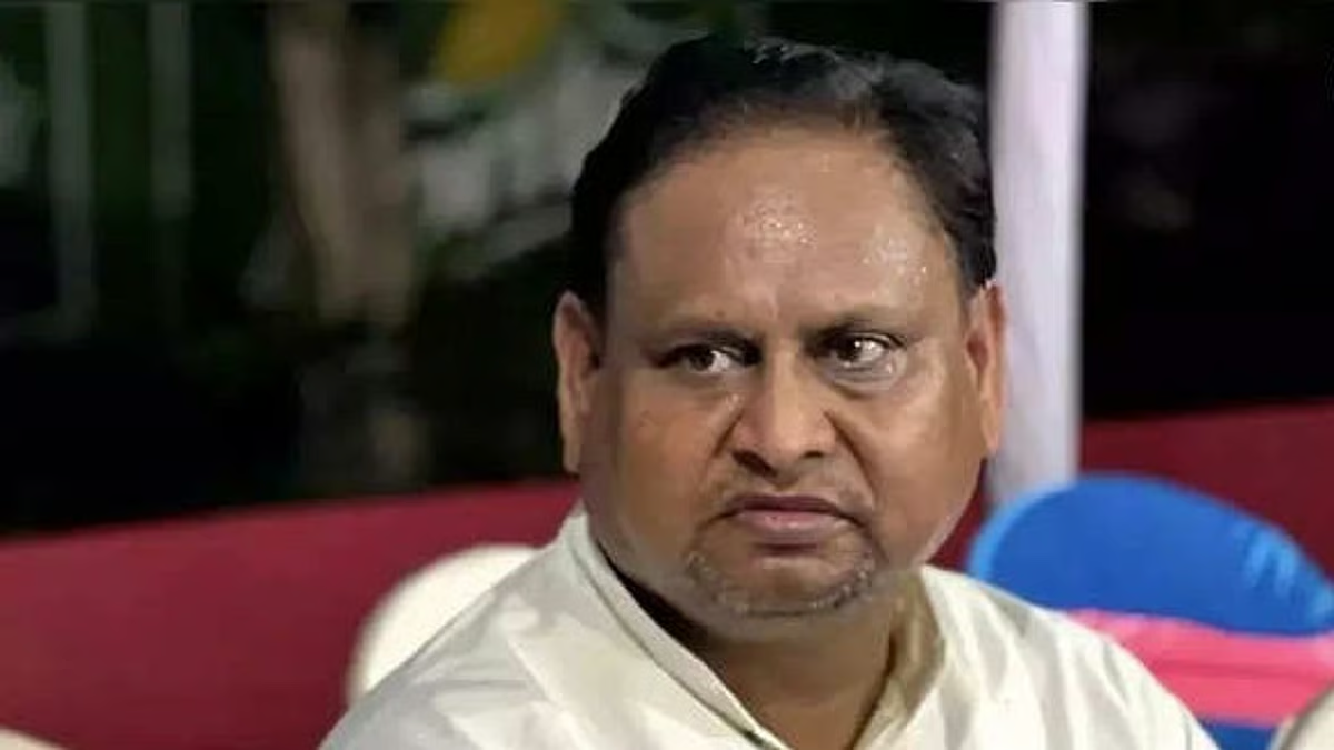 हुमायूं के प्रस्ताव को गंभीरता से नहीं ले रही CPM और कांग्रेस