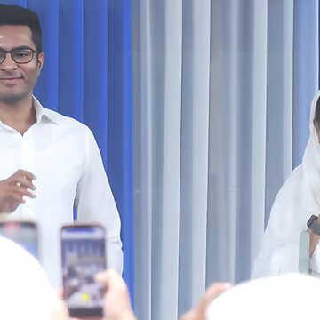 हम हमारा अधिकार मोदीजी को भी नहीं छीनने देंगे : SIR को लेकर प्रधानमंत्री पर ममता बनर्जी का निशाना