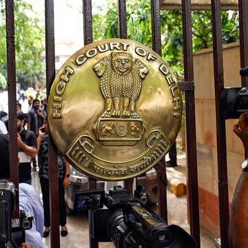 नेपाल में अशांति के दौरान मारी गई भारतीय महिला के लिए 100 करोड़ मुआवज़े की याचिका