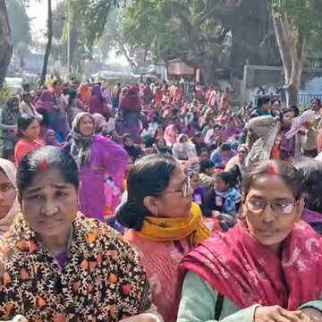 आशा कार्यकर्ताओं की हड़ताल 16वें दिन भी जारी, स्वास्थ्य भवन का घेराव कर किया प्रदर्शन