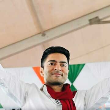 Bengal Election: बालुरघाट में अभिषेक बनर्जी ने सुकांत मजूमदार पर साधा निशाना, विकास और मेडिकल कॉलेज पर उठाए सवाल