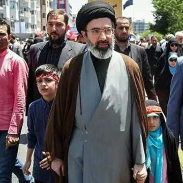 जिंदा या मुर्दा? ईरान के नए सुप्रीम लीडर को लेकर अटकलें: कपूर की तरह गायब हो गए हैं मोजतबा खामेनेई