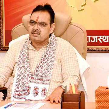 राजस्थान के मुख्यमंत्री भजनलाल शर्मा ने अल्बर्ट हॉल पर श्रमदान कर स्वच्छता का दिया संदेश