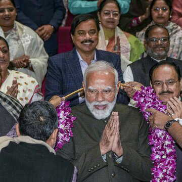 बिहार में बड़ी जीत के लिए एनडीए सांसदों ने किया प्रधानमंत्री मोदी का सम्मान