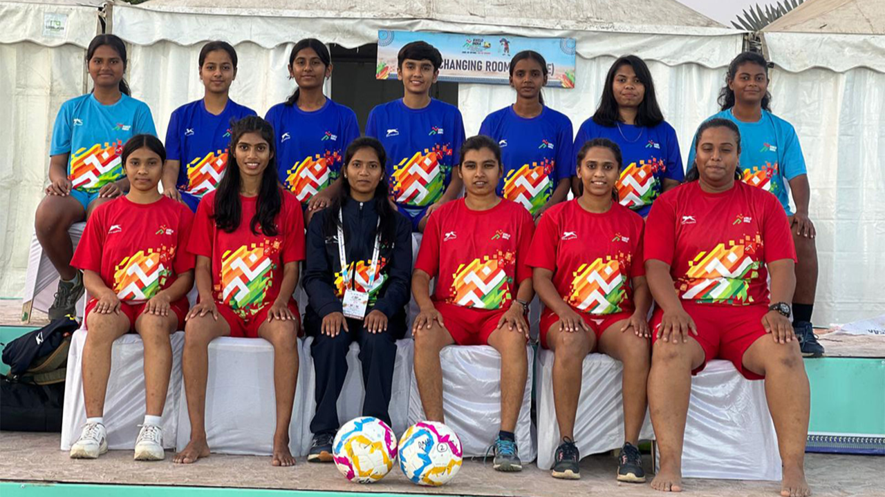 तटीय इलाकों के युवाओं के लिए अवसर बना बीच सॉकर, खेलो इंडिया का बड़ा योगदान