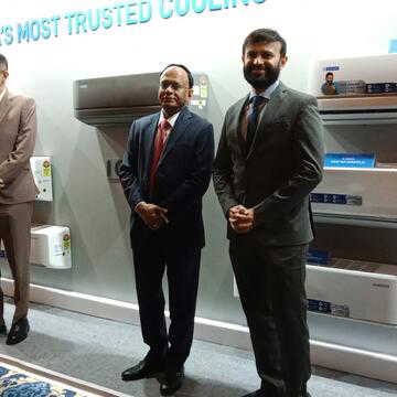 कोलकाता में ब्लू स्टार ने पेश की यूनिटरी कूलिंग प्रोडक्ट्स की नई रेंज