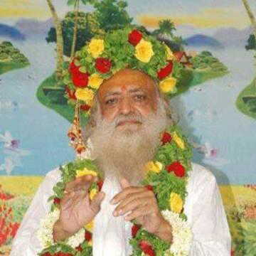 आसाराम की 6 महीने की अंतरिम जमानत कल हो रही खत्म, जेल जाने से बचने के लिए फिर लगाई हाईकोर्ट में गुहार