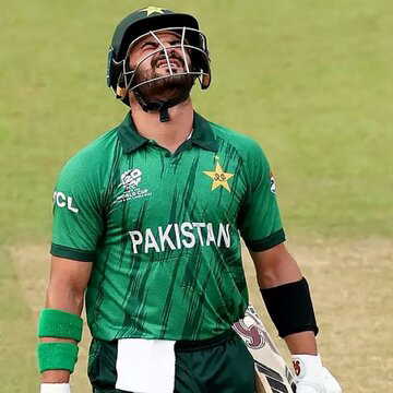 BCCI ने पाकिस्तान को विदेश में जाकर दिया बड़ा झटका ? 4 टीमों ने किया पाकिस्तानी प्लेयर्स को बैन