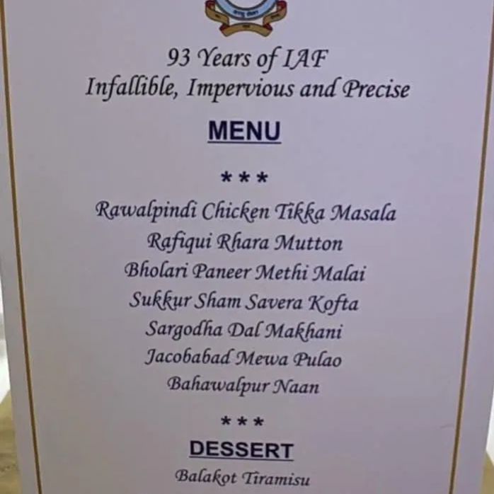 वायरल हो रहा है भारतीय वायुसेना की 93वीं स्थापना दिवस का मेनू कार्ड, क्यों?
