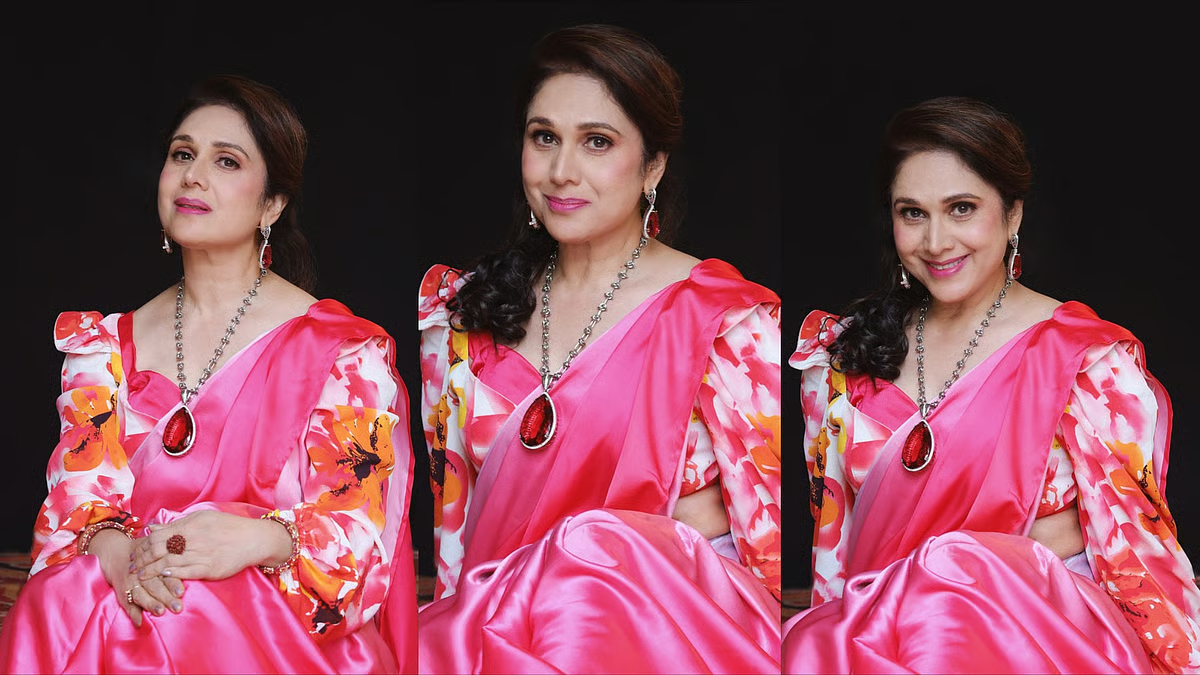 कोलकाता दुर्गा पूजा कार्निवल आज