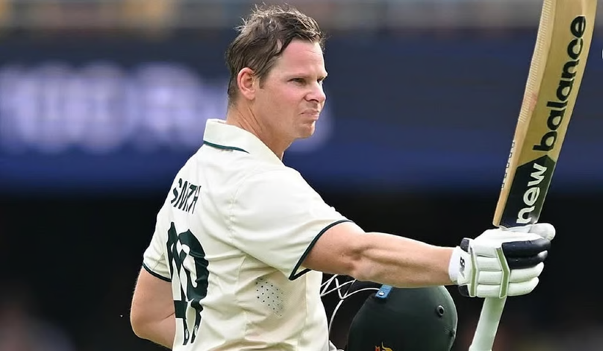 एशेज सीरीज में डॉन के पीछे ही दौड़ रहे हैं स्मिथ