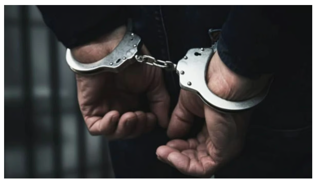 घर में रुपये चोरी करती थी इसीलिए पिता ने 13 साल की बेटी की हत्या कर दी, गिरफ्तार