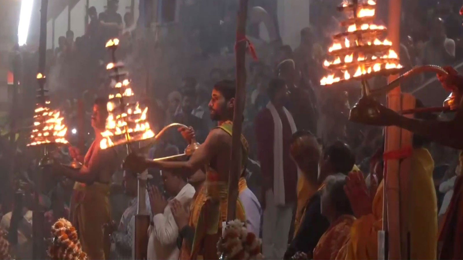 नदियों के संरक्षण में लोगों की भागीदारी बढ़ाने के लिए अयोध्या में गंगा उत्सव