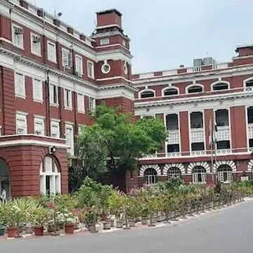 विधानसभा चुनाव के लिए उपयोग में लाए जाएंगे कॉलेज परिसर! लालबाजार ने शुरू की तैयारी