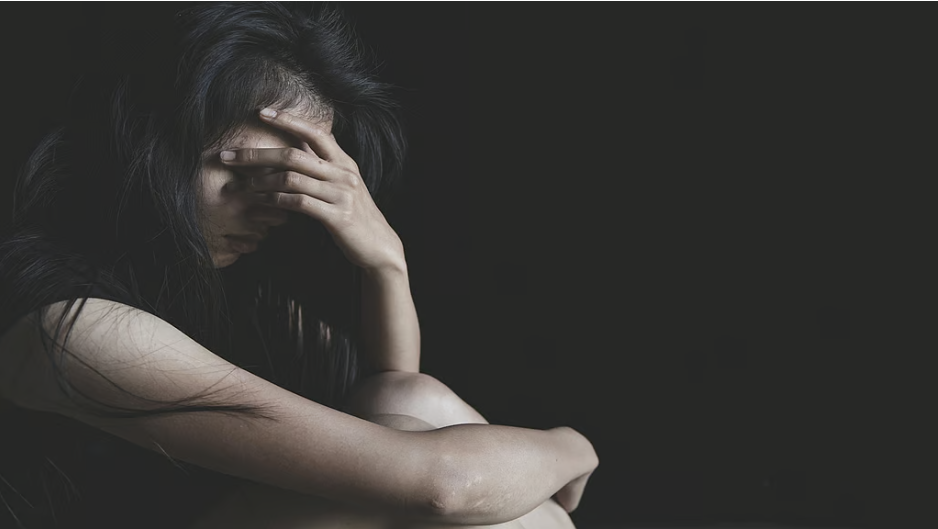 प्रेमिका के साथ घर बसाने के लिए 6 महीने के बेटे की गला दबाकर हत्या?