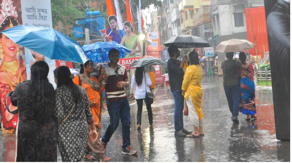 नवमी को कैसा रहेगा मौसम? दुर्गा पूजा का उल्लास होगा दोगुना या बारिश बनेगी विलेन