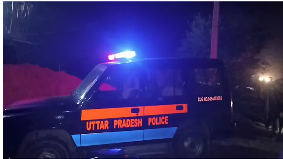 महिला से बलात्कार, फिर वीडियो बनाकर ब्लैकमेल के आरोप में अभियुक्त युवक गिरफ्तार