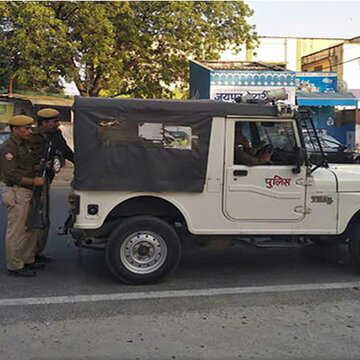 जयपुर में प्लास्टिक की बोरी में कंबल से लिपटी महिला का शव बरामद, रहस्य गहराया