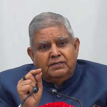 बेहोशी के दो दौर पड़ने के बाद पूर्व उपराष्ट्रपति धनखड़ एम्स में भर्ती