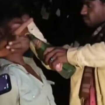 महिला से संबंध रखने पर युवक पर अमानवीय अत्याचार, जबरन पेशाब पिलाने का आरोप