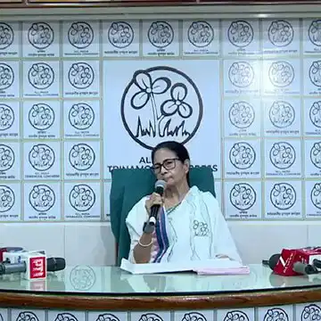 फिल्म व खेल की दुनिया के वो चेहरे जिन्हें तृणमूल ने चुनावी मैदान में उतारा