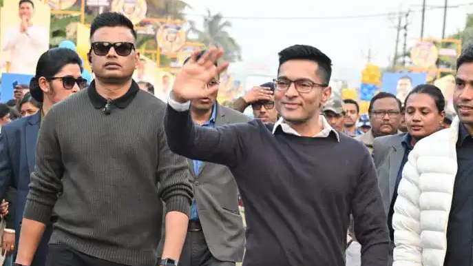 तलाशी लेने नहीं बल्कि I-PAC के ऑफिस में चोरी करने आयी थी ED - अभिषेक बनर्जी ने क्यों किया यह दावा?