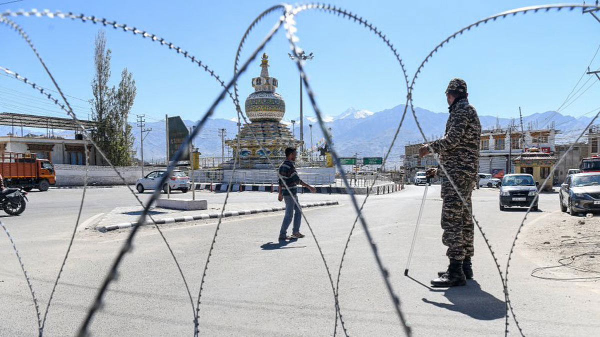 22 दिन बाद 163 धारा वापस, प्रतिबंध मुक्त लेह, सोनम की रिहाई कब ?