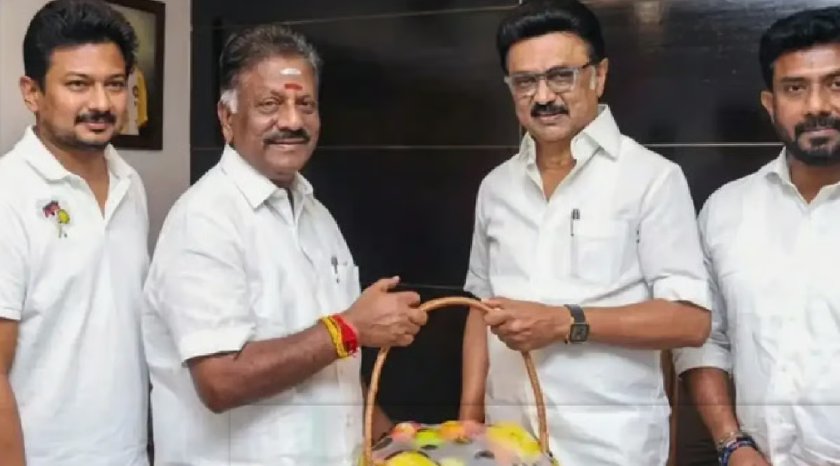 तमिलनाडु की राजनीति में तहलका, NDA को झटका, पन्नीरसेल्वम DMK में