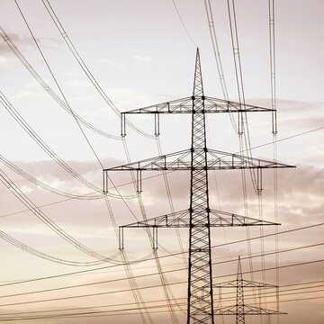 गरीबों के घरों में पहुंची रोशनी-झुपड़ा बिजलीकरण योजना का बड़ा प्रभाव