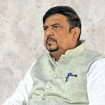 बंगाल नगर पालिका भर्ती घोटाले में ED का एक्शन, पूर्व दमकल मंत्री सुजीत बोस गिरफ्तार