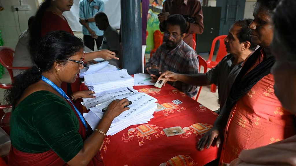 SIR : यौन कर्मियों के लिए सोनागाछी में 9 दिसम्बर को विशेष कैंप