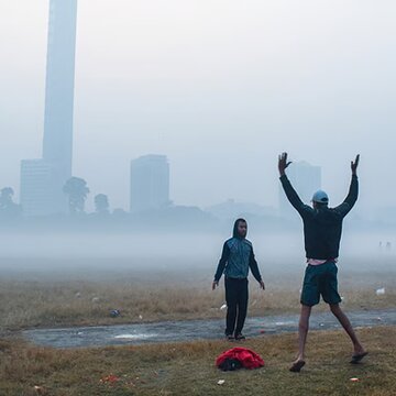 कोलकाता में लगातार नीचे गिर रहा है तापमान का पारा, गुरुवार को रही मौसम की सबसे सर्द सुबह