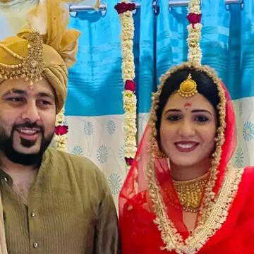 क्या बादशाह ने गुपचुप तरीके से रचायी शादी? ईशा रिखी संग शादी की फोटो वायरल