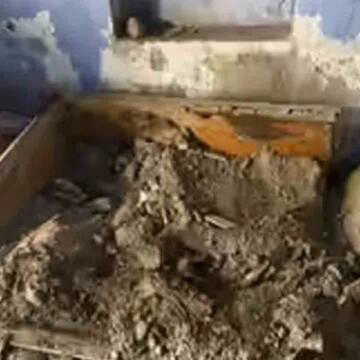 गुजरात के सूरत में सनसनीखेज वारदात, पत्नी की हत्या कर बक्से में दफनाया शव