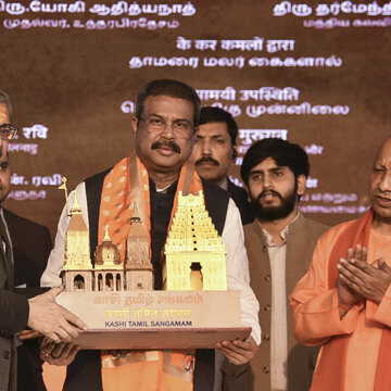 कुछ दोस्त भाषा के नाम पर दरार डालना चाहते हैं: धर्मेंद्र प्रधान