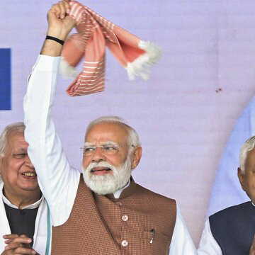 “बिहार में आई बहार”: नीतीश कुमार ने 10वीं बार शपथ ली, नेताओं ने कहा कि ऐतिहासिक जनादेश मिला